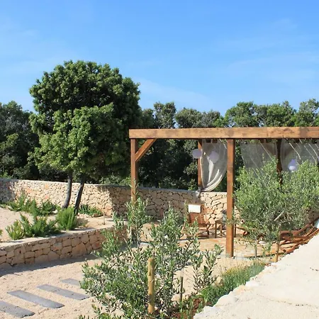 Karla I Ivano Apartment Mandre